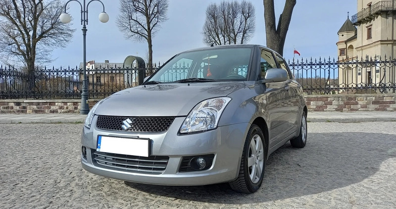 Suzuki Swift cena 23500 przebieg: 144900, rok produkcji 2010 z Starachowice małe 172